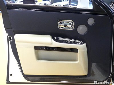 ROLLS-ROYCE GHOST - 8