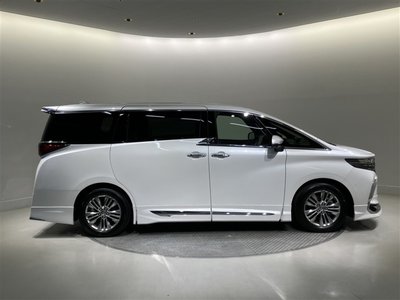 TOYOTA ALPHARD - 3