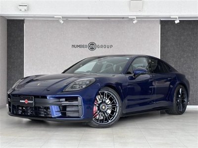 PORSCHE PANAMERA - 1