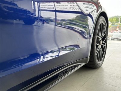 PORSCHE PANAMERA - 8