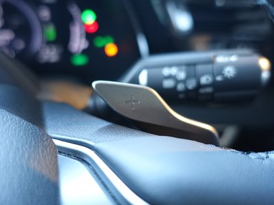 صورة مصغرة 37 لـ 2023 Lexus RX