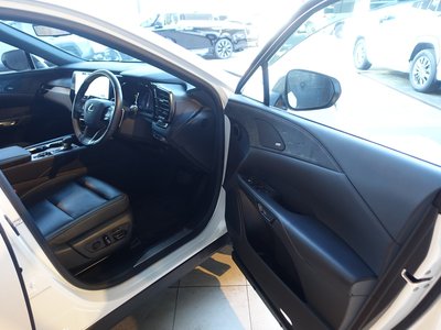صورة مصغرة 34 لـ 2023 Lexus RX