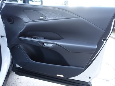 صورة مصغرة 43 لـ 2023 Lexus RX