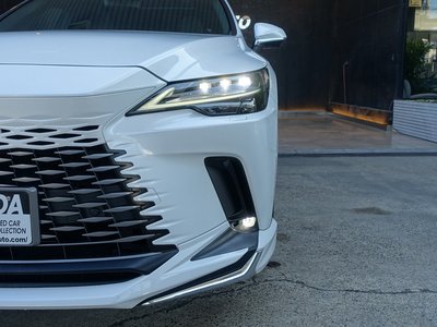 صورة مصغرة 27 لـ 2023 Lexus RX
