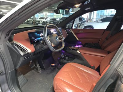 2024 BMW IX — миниатюра 14