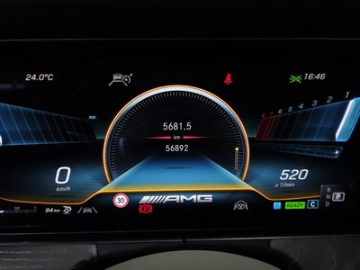 MERCEDES-BENZ GT AMG - 8