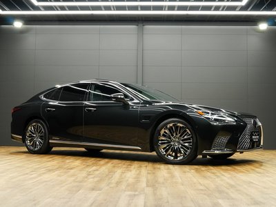 صورة مصغرة 42 لـ 2021 Lexus LS