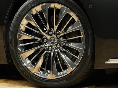 صورة مصغرة 47 لـ 2021 Lexus LS