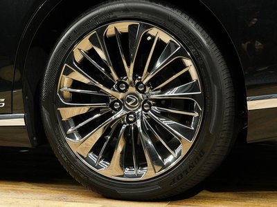 صورة مصغرة 56 لـ 2021 Lexus LS