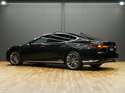 صورة مصغرة 15 لـ 2021 Lexus LS