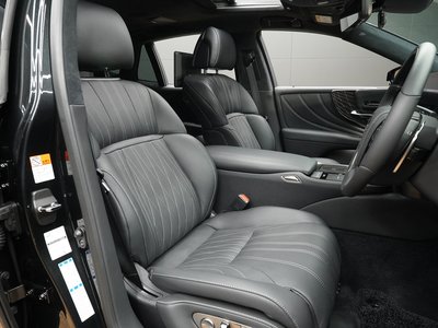 صورة مصغرة 20 لـ 2021 Lexus LS
