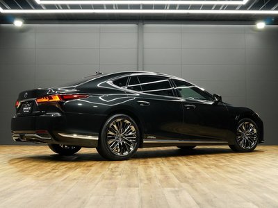 صورة مصغرة 58 لـ 2021 Lexus LS