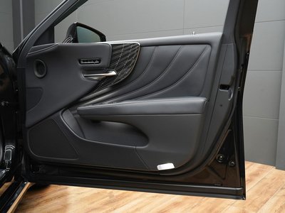 صورة مصغرة 67 لـ 2021 Lexus LS