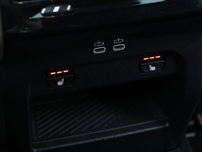 BMW 5 SERIES - 4