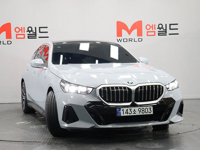 BMW 5 SERIES - 2