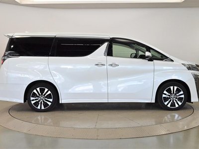 TOYOTA VELLFIRE - 4