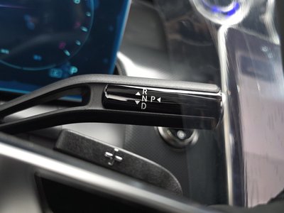 MERCEDES-BENZ GLC - 9