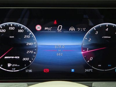 MERCEDES-BENZ GT AMG - 8