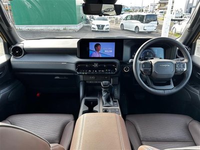 TOYOTA LAND CRUISER 250 - 3