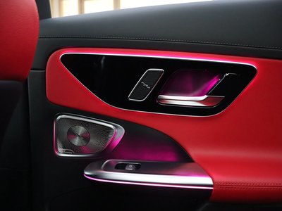 صورة مصغرة 30 لـ 2025 Mercedes-BENZ C-CLASS AMG