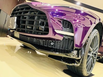 صورة 13 لـ 2024 Aston Martin DBX