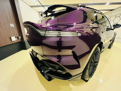 صورة 9 لـ 2024 Aston Martin DBX