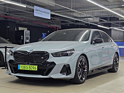2024 BMW I5 — фото 1