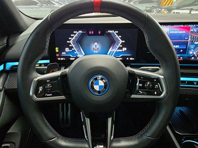 2024 BMW I5 缩略图 13