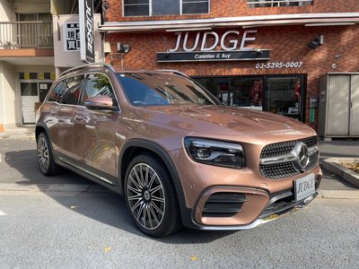 MERCEDES-BENZ GLB