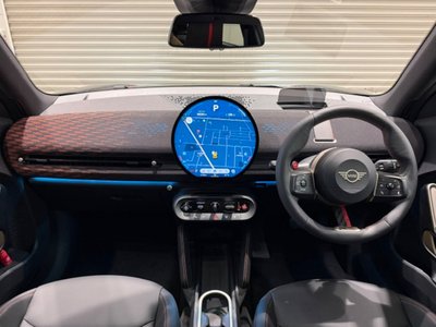 صورة 5 لـ 2025 MINI COOPER ACE MAN