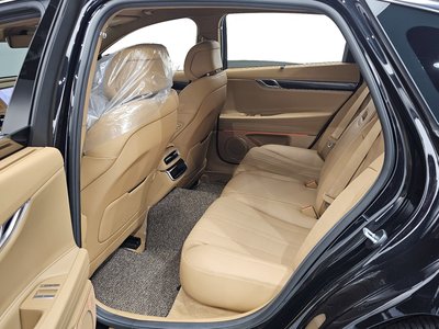 2025 Genesis G80 (RG3) — миниатюра 17