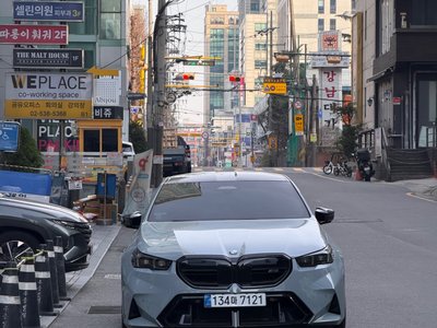 صورة 4 لـ 2026 BMW M5