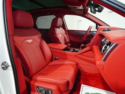 BENTLEY BENTAYGA - 4