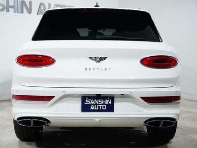 BENTLEY BENTAYGA - 3