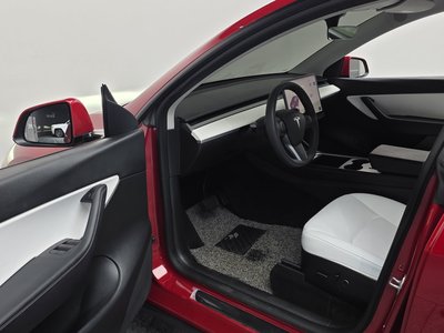 2022 Tesla MODEL Y — миниатюра 13
