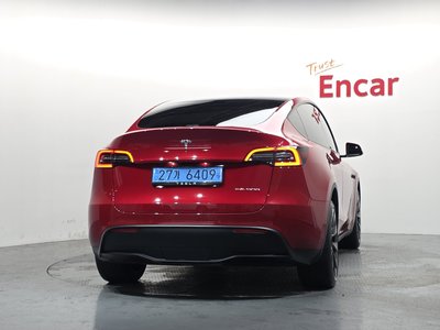 2022 Tesla MODEL Y — фото 3