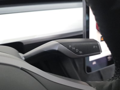 2022 Tesla MODEL Y — миниатюра 12