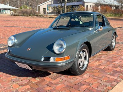 PORSCHE 911 - 1