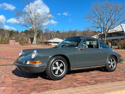 PORSCHE 911 - 4