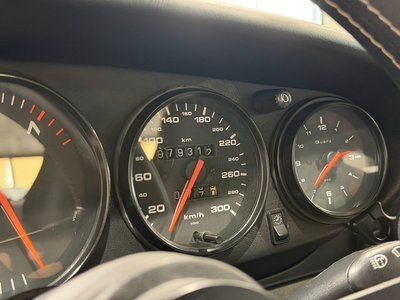 1994 Porsche 911 — миниатюра 32