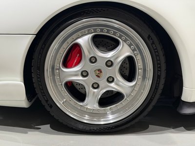 1994 Porsche 911 — миниатюра 17
