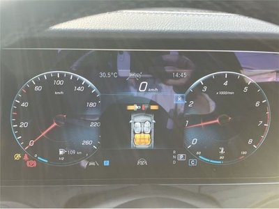 MERCEDES-BENZ E-CLASS - 7