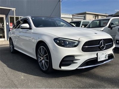 MERCEDES-BENZ E-CLASS - 1