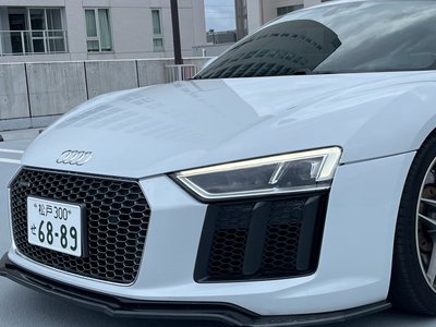 صورة 7 لـ 2017 AUDI R8