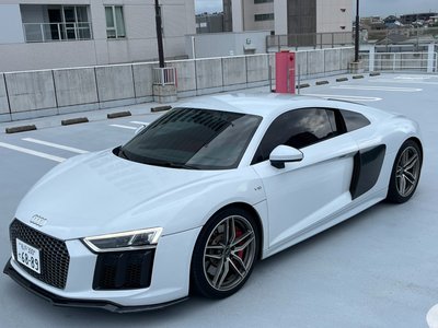 صورة 4 لـ 2017 AUDI R8