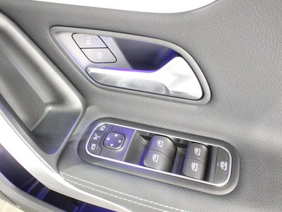 2025 Mercedes-BENZ A-CLASS 缩略图 45