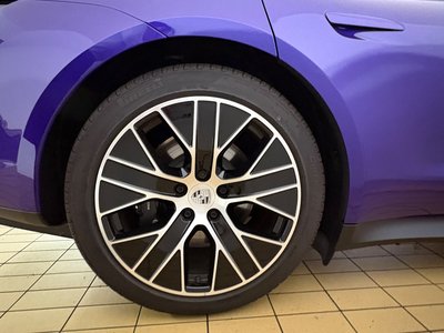 2026 Porsche TAYCAN 照片 9