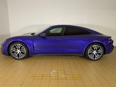 2026 Porsche TAYCAN 照片 2