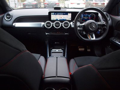 MERCEDES-BENZ GLB-CLASS AMG - 10