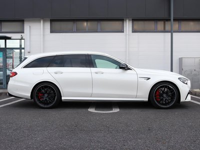 MERCEDES-BENZ E-CLASS AMG - 7